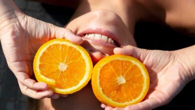 Assumere più vitamina C può cambiare fisicamente la tua pelle