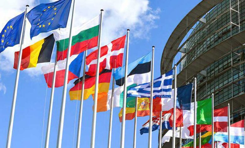 Le ultime proiezioni demografiche Eurostat danno l’Italia in forte declino